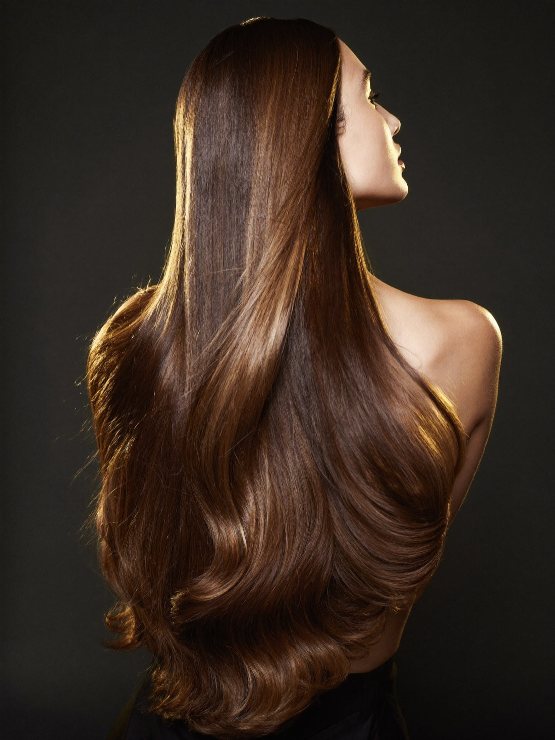 Result: long hair with invisible EHE LIGHT™ UV extensions